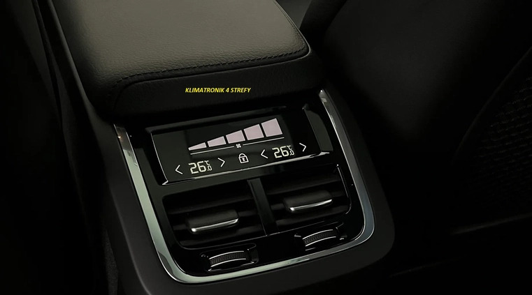Volvo XC 60 cena 139800 przebieg: 122000, rok produkcji 2020 z Żarki małe 667